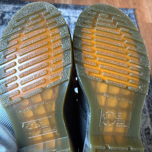 Dr. Martens Women’s 1460 Black Pascal Virginia Leather Lace Up Boots, US Size 8 - Picture 11 of 13